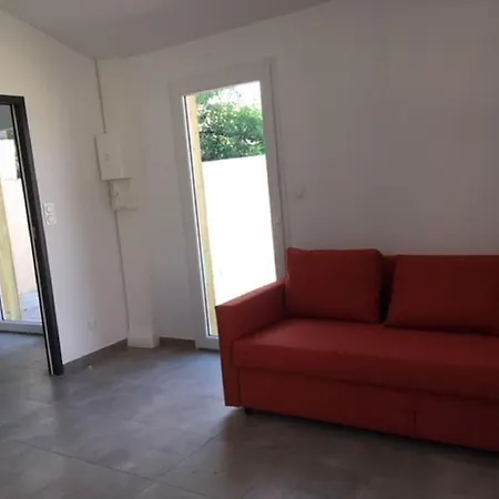 Maison Renovee Au Calme 居让梅斯特拉